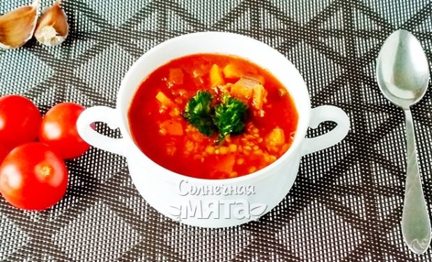 Белковый вегетарианский суп из красной чечевицы