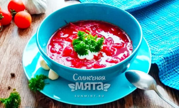 Наваристый вегетарианский борщ с фасолью — ароматный и сытный суп